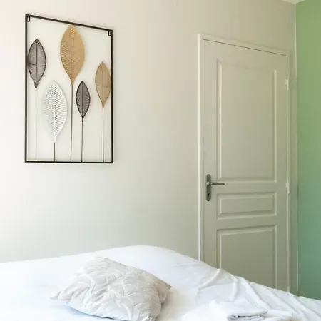 Apartment La Demi Lune - Spacieux T2 Chaleureux Et Confortable